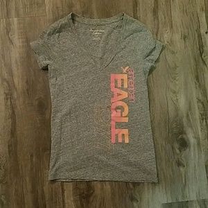 American Eagle tee